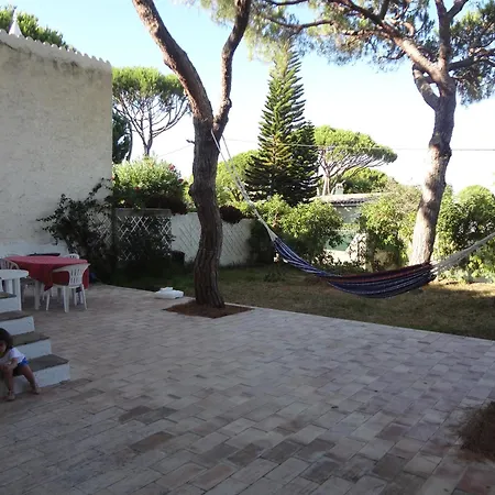 Acoteias Feriehus Albufeira